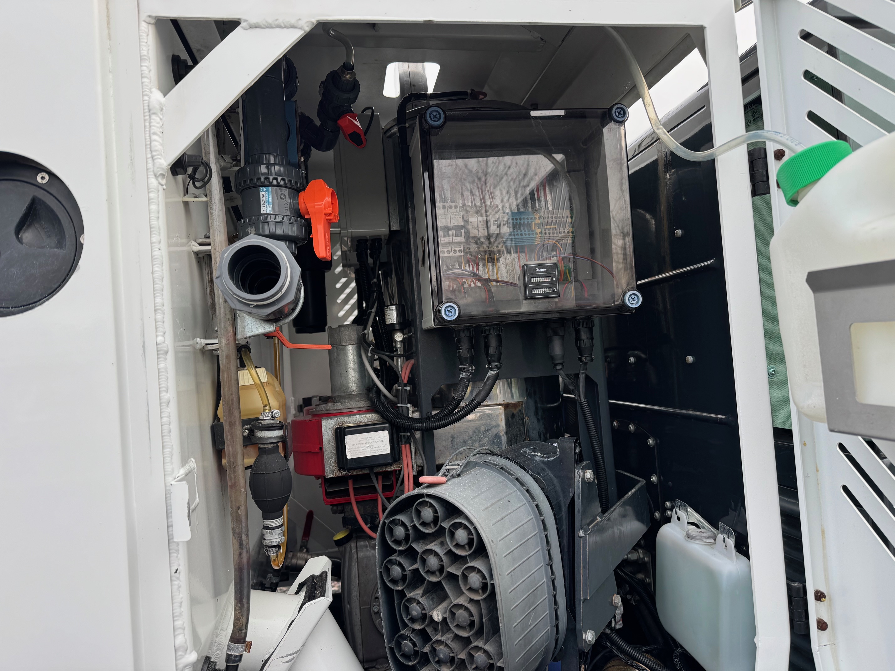 Schmidt Swingo Cargy City Jet 3000 Hot Wash - Vacuum Tank
