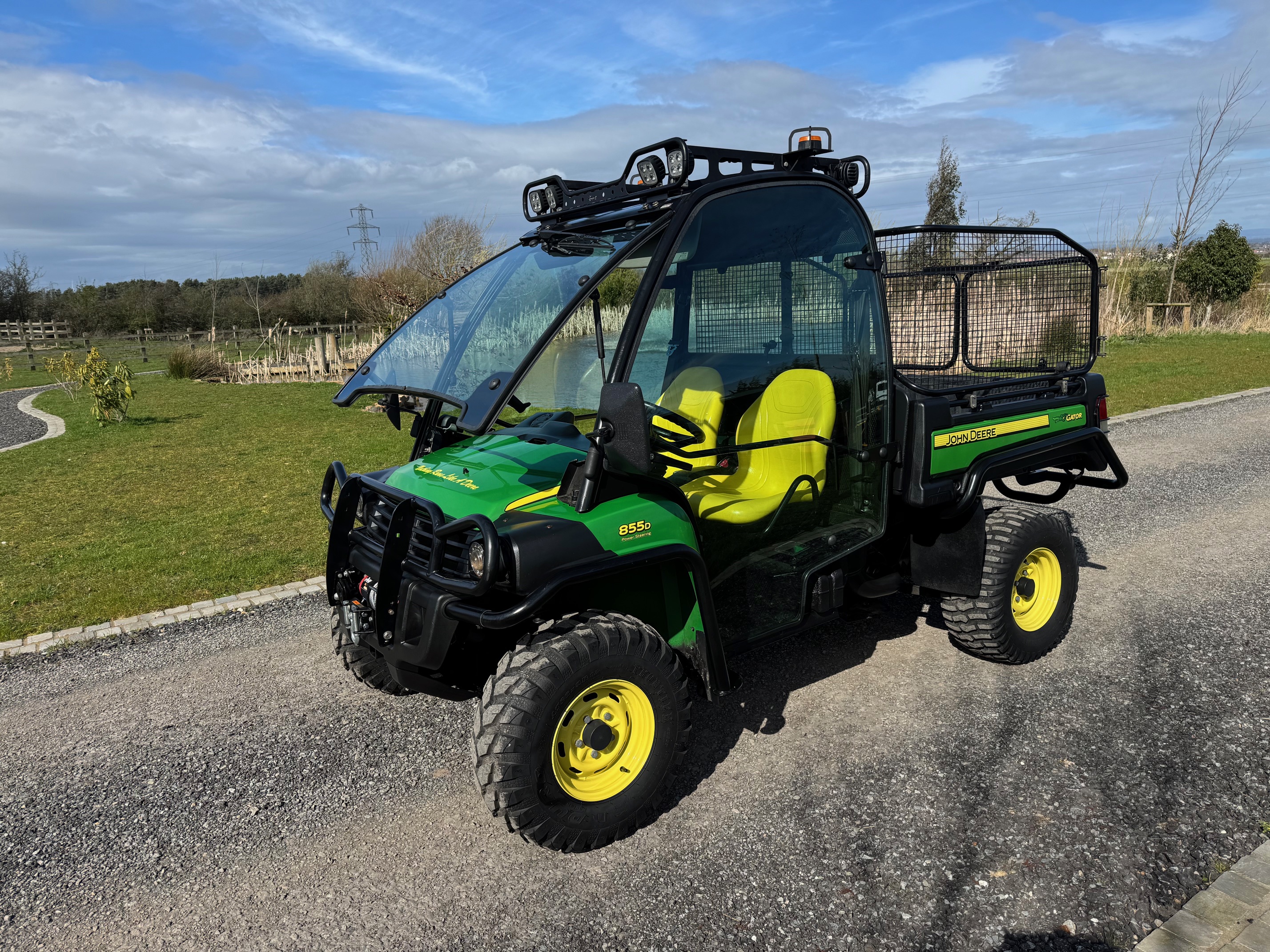 John Deere Gator 855d