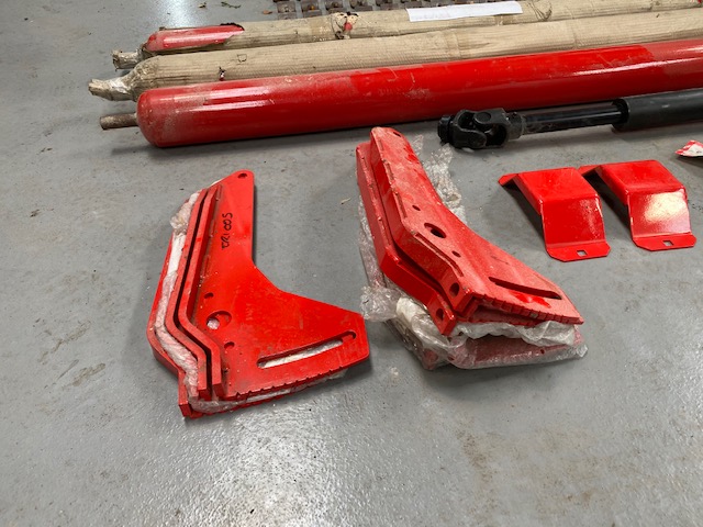 Trimax mower parts / rollors bearings pto shaft bottom blades
