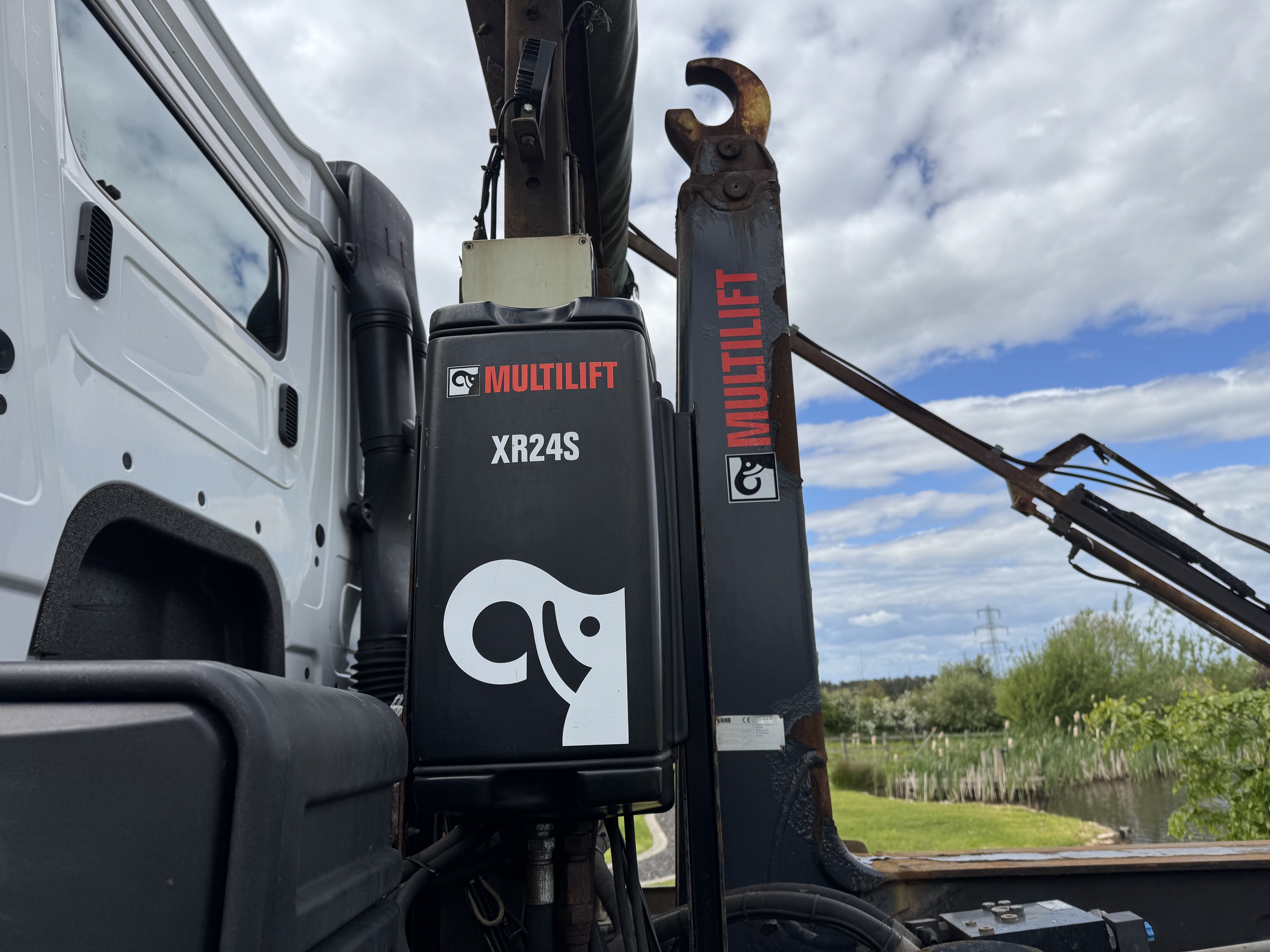 Mercedes Benz Arocs 3236 Hook Loader / Multi lift