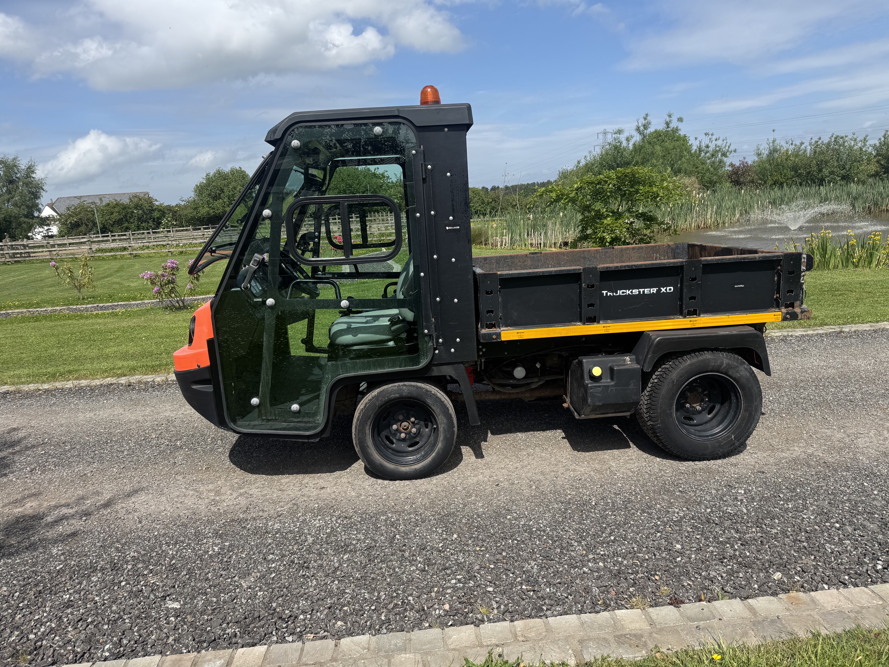 Jacobsen Cushman Truckster XD 4X4
