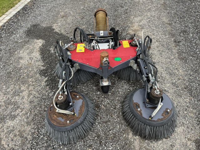 Timan Road Sweeper / Sweeping / Suction Unit