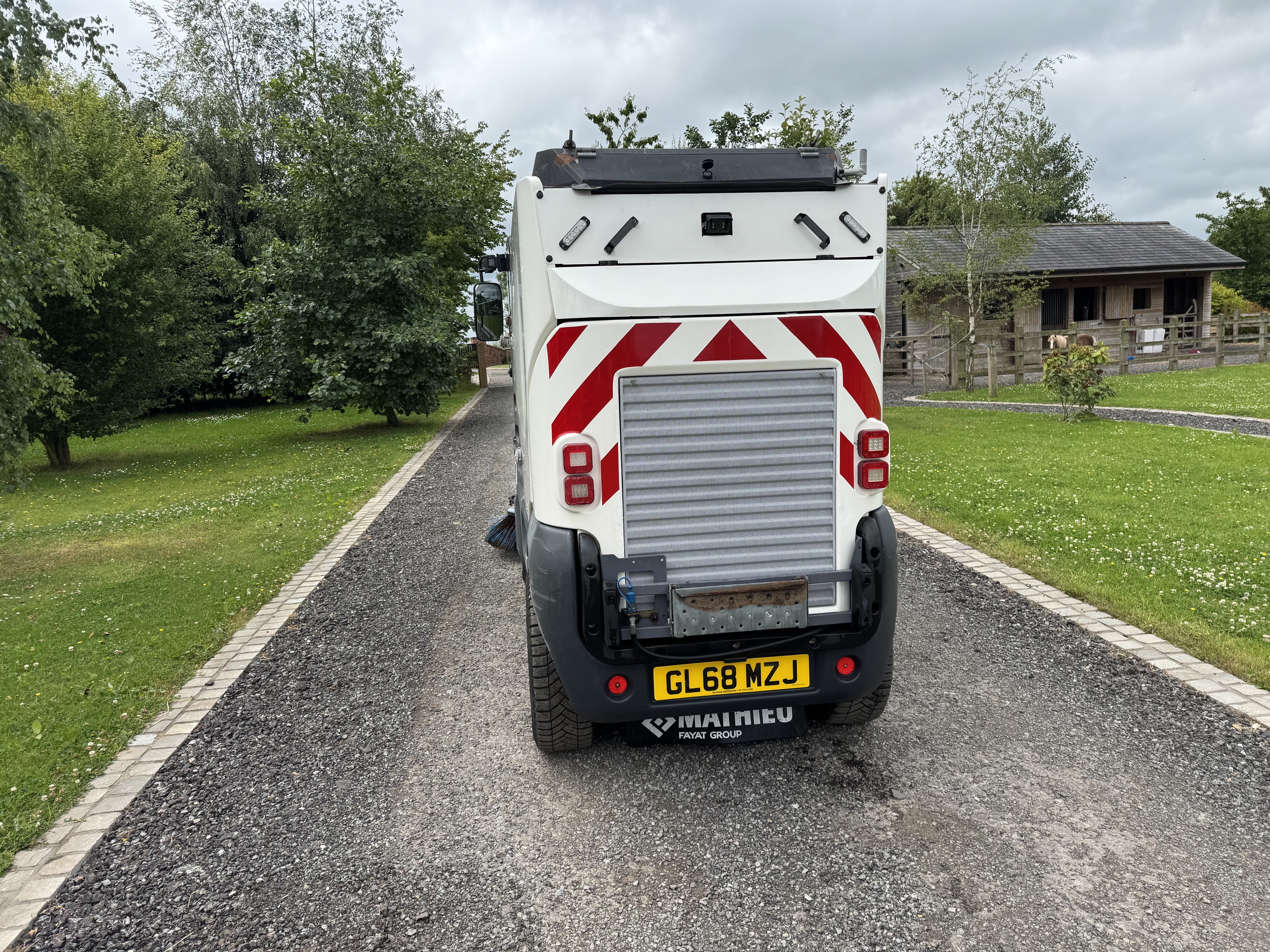 Scarab mathieu MC210 Azura Flex Road Sweeper