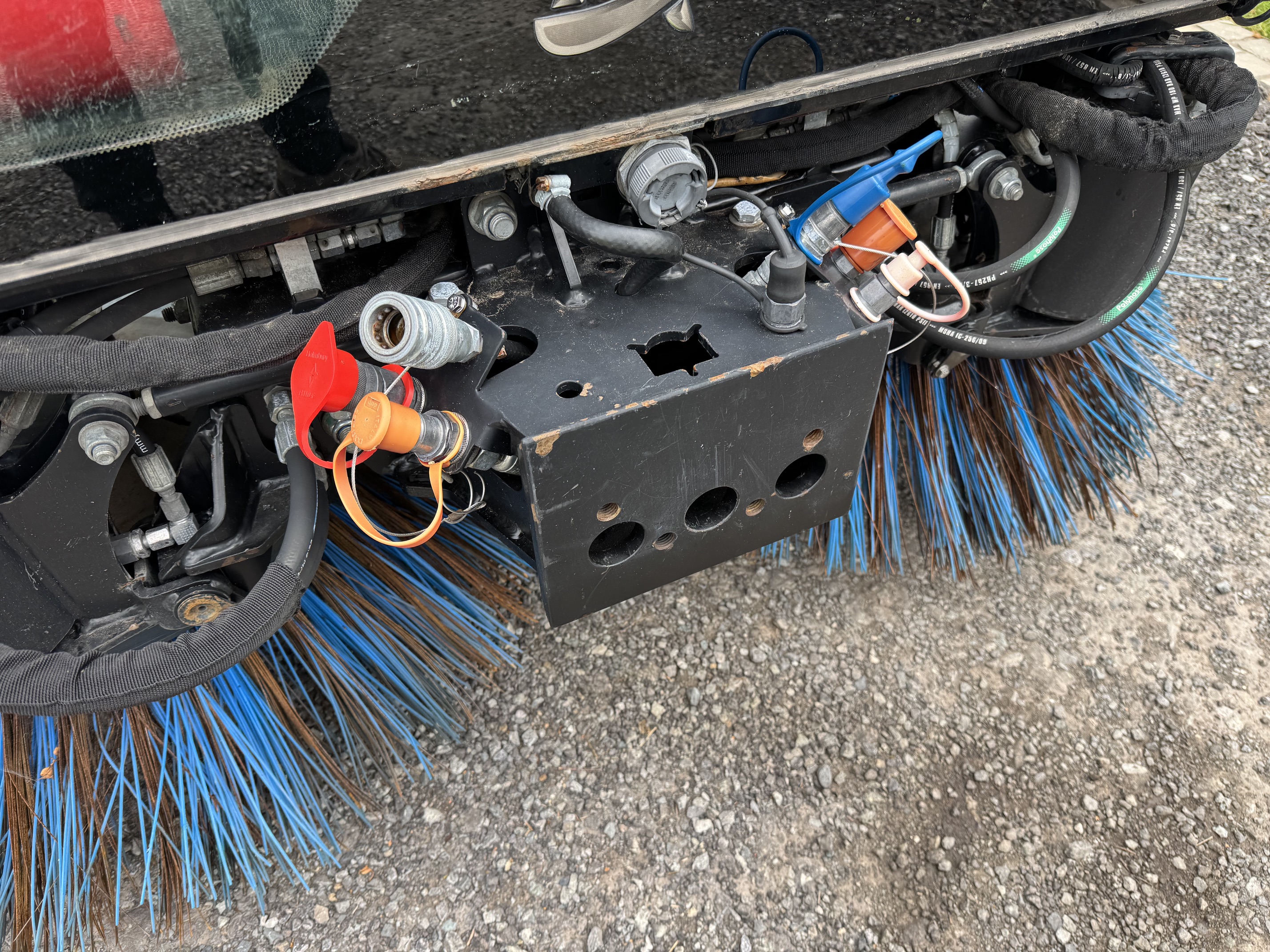 Scarab mathieu MC210 Azura Flex Road Sweeper