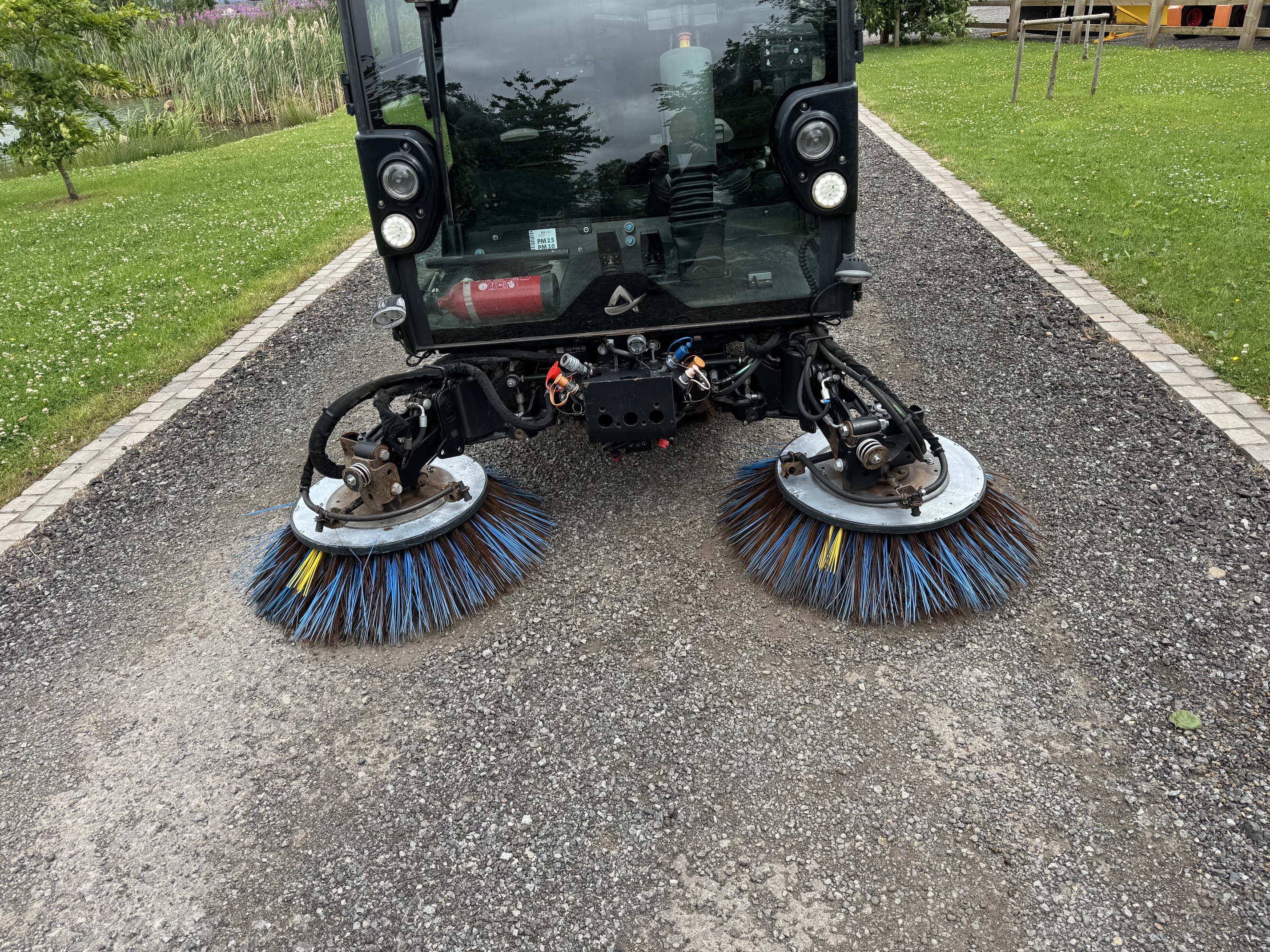 Scarab mathieu MC210 Azura Flex Road Sweeper