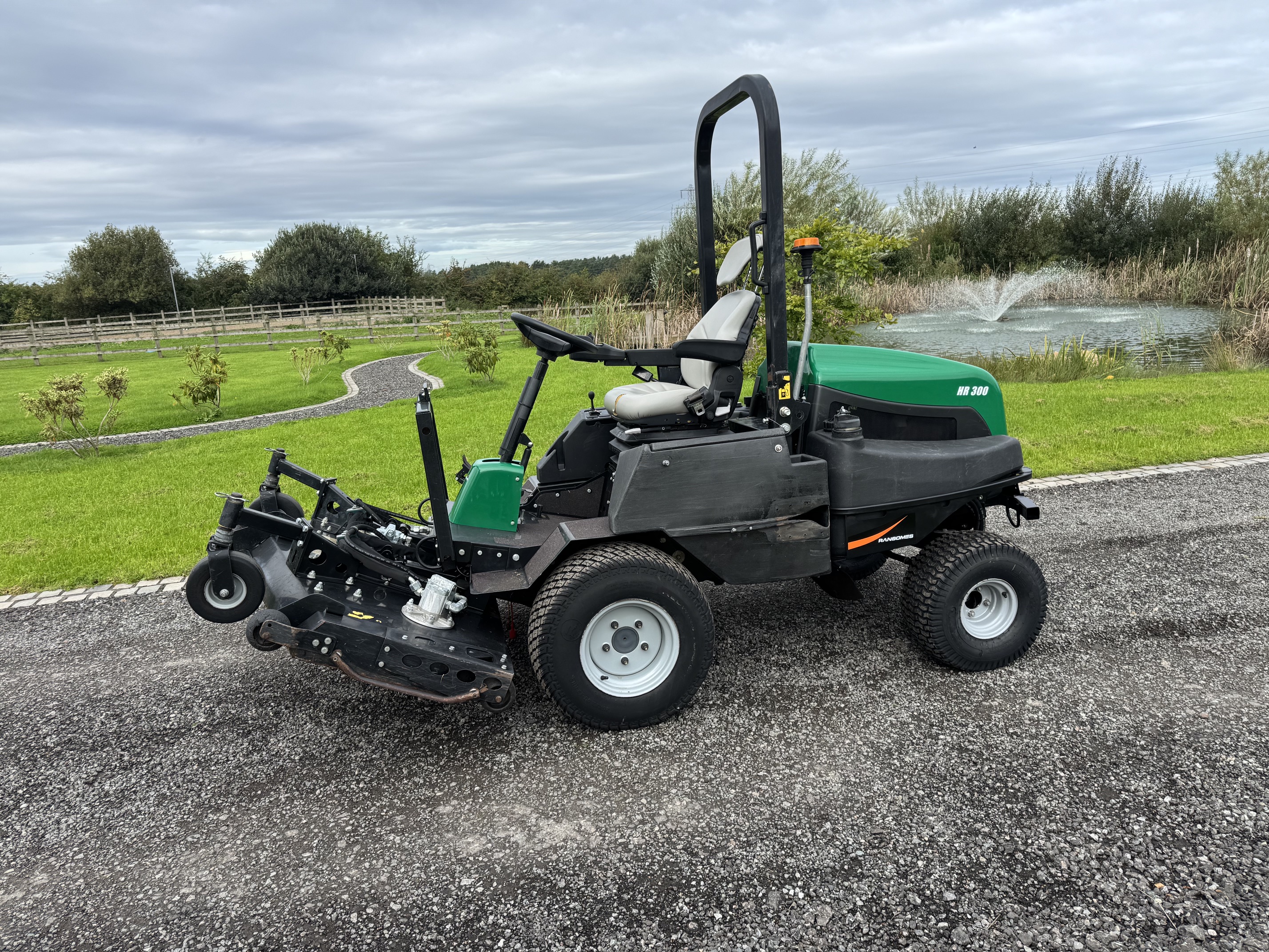 Ransomes HR300 Mower / 1468 Hours