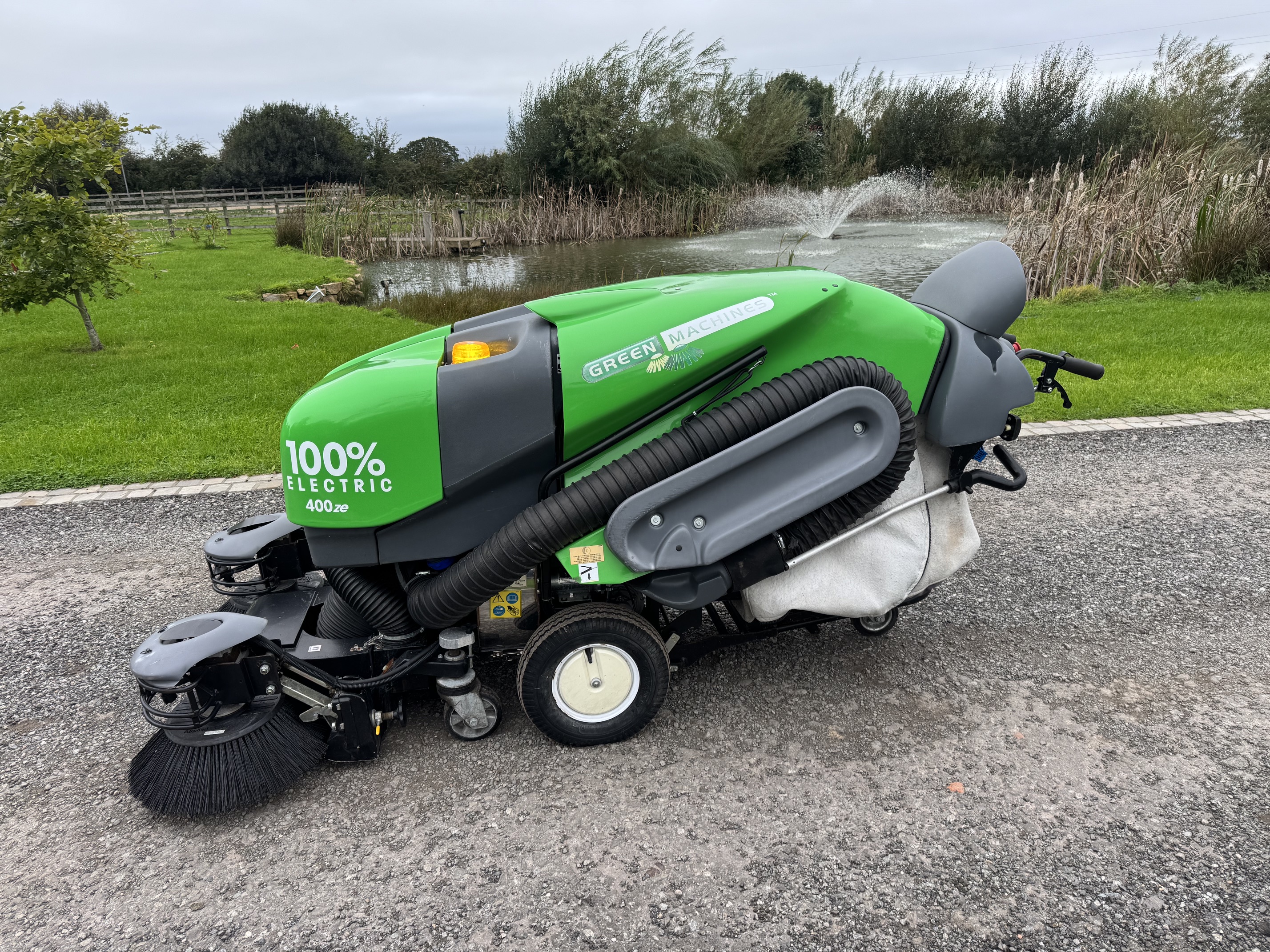 Green Machine 400ZE Electric Road Sweeper