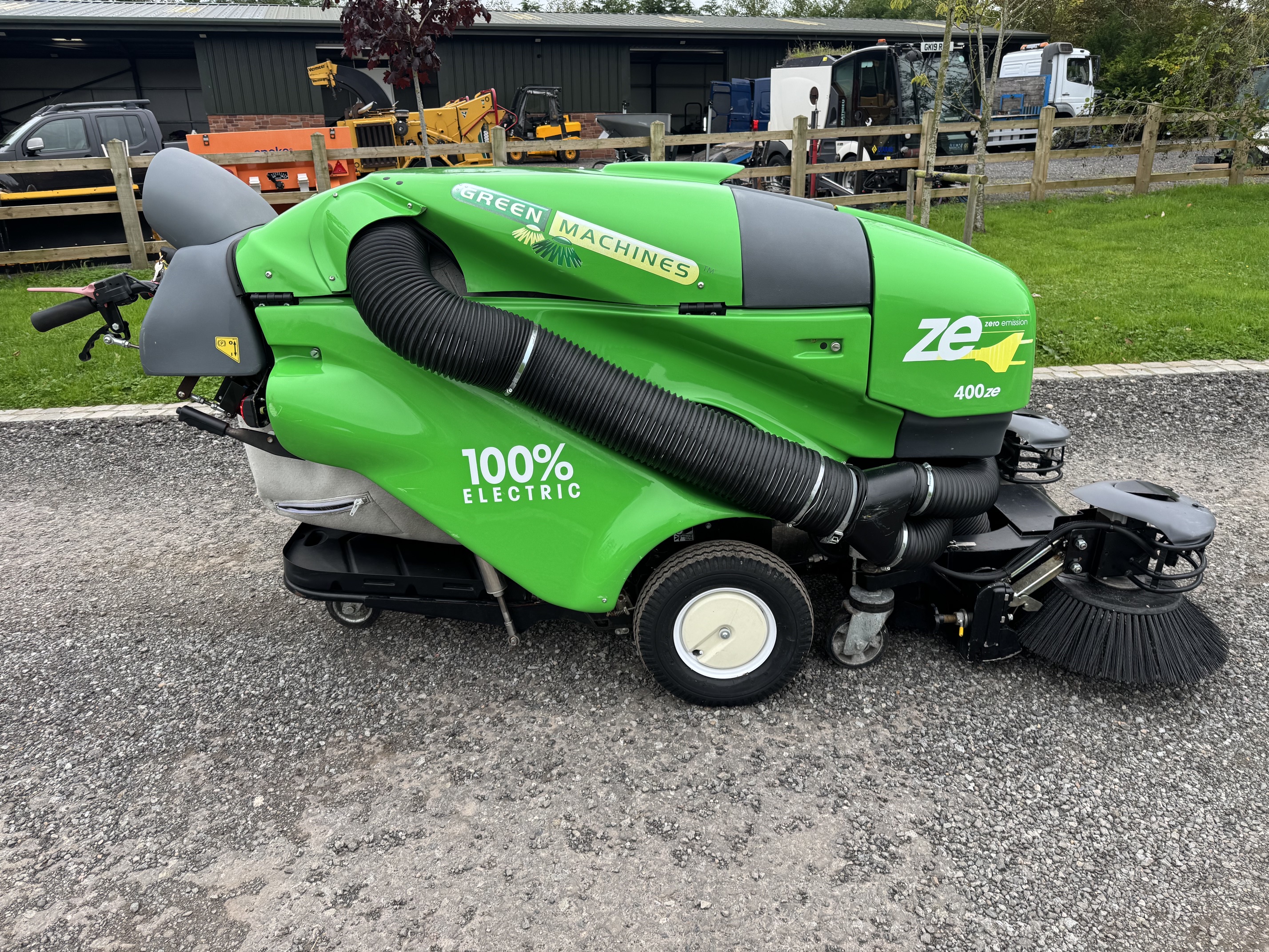 Green Machine 400ZE Electric Road Sweeper