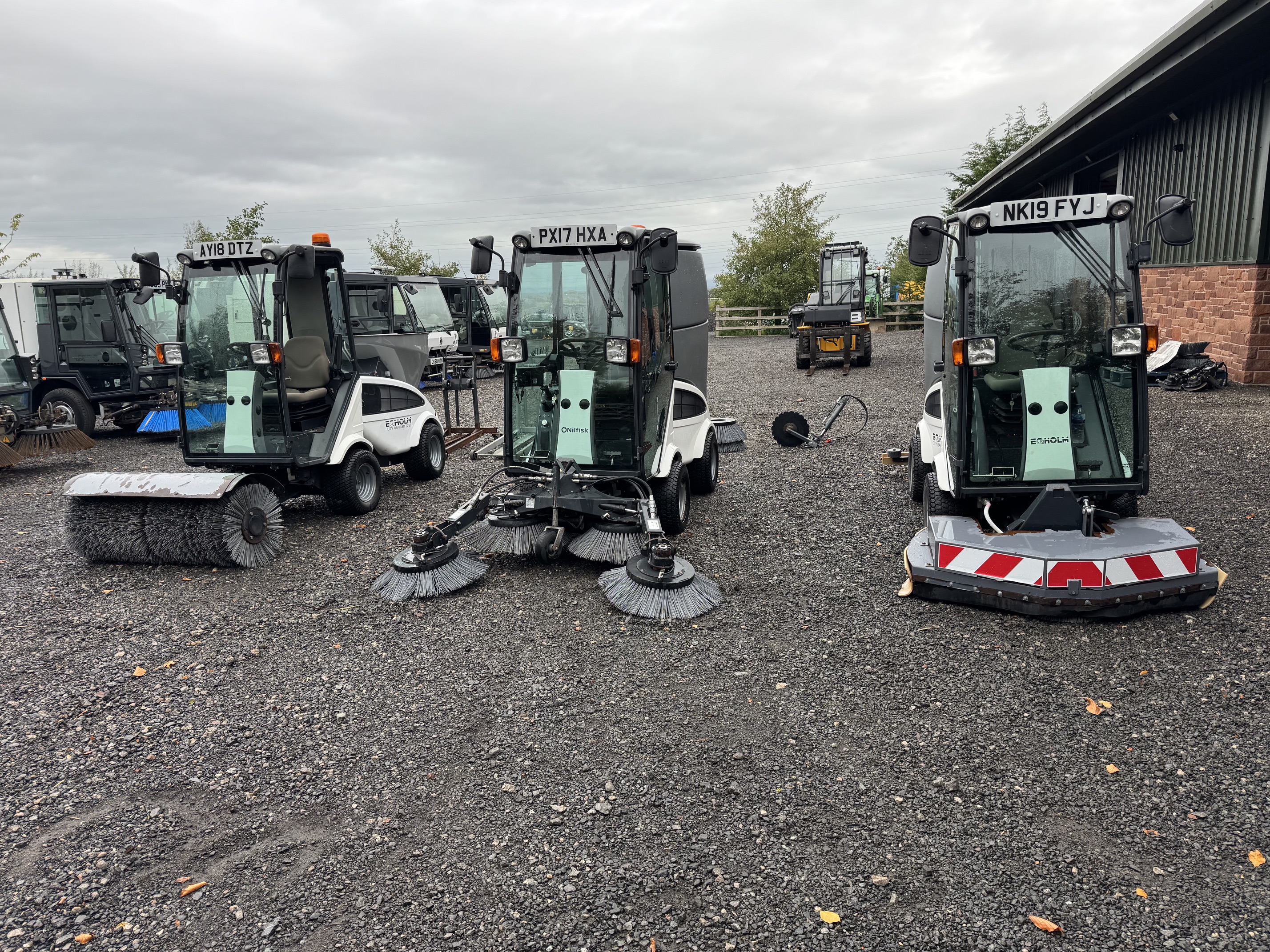 Nilfisk Egholm City Ranger 2250 - Various Attachments