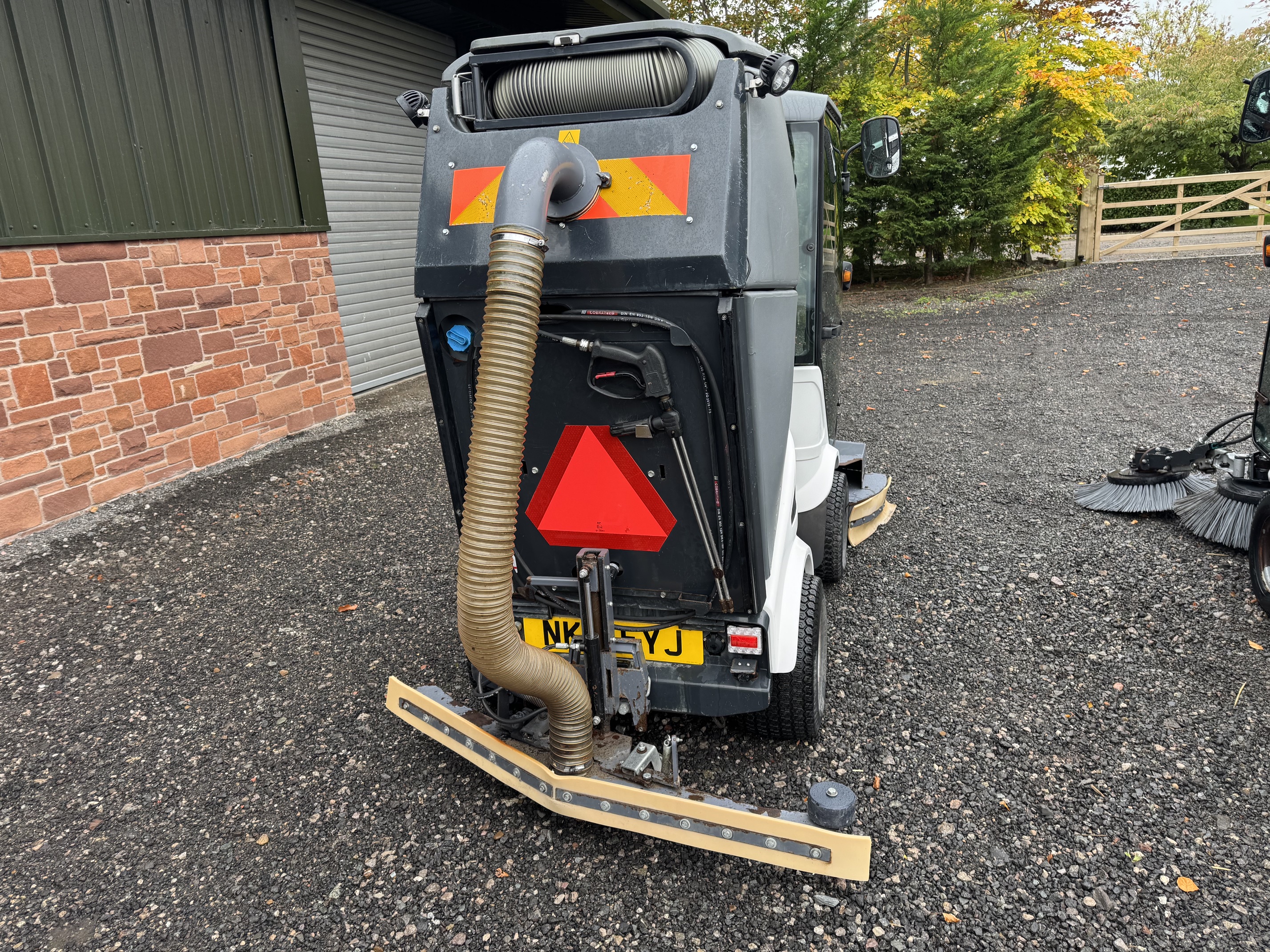 Nilfisk Egholm City Ranger 2250 - Various Attachments