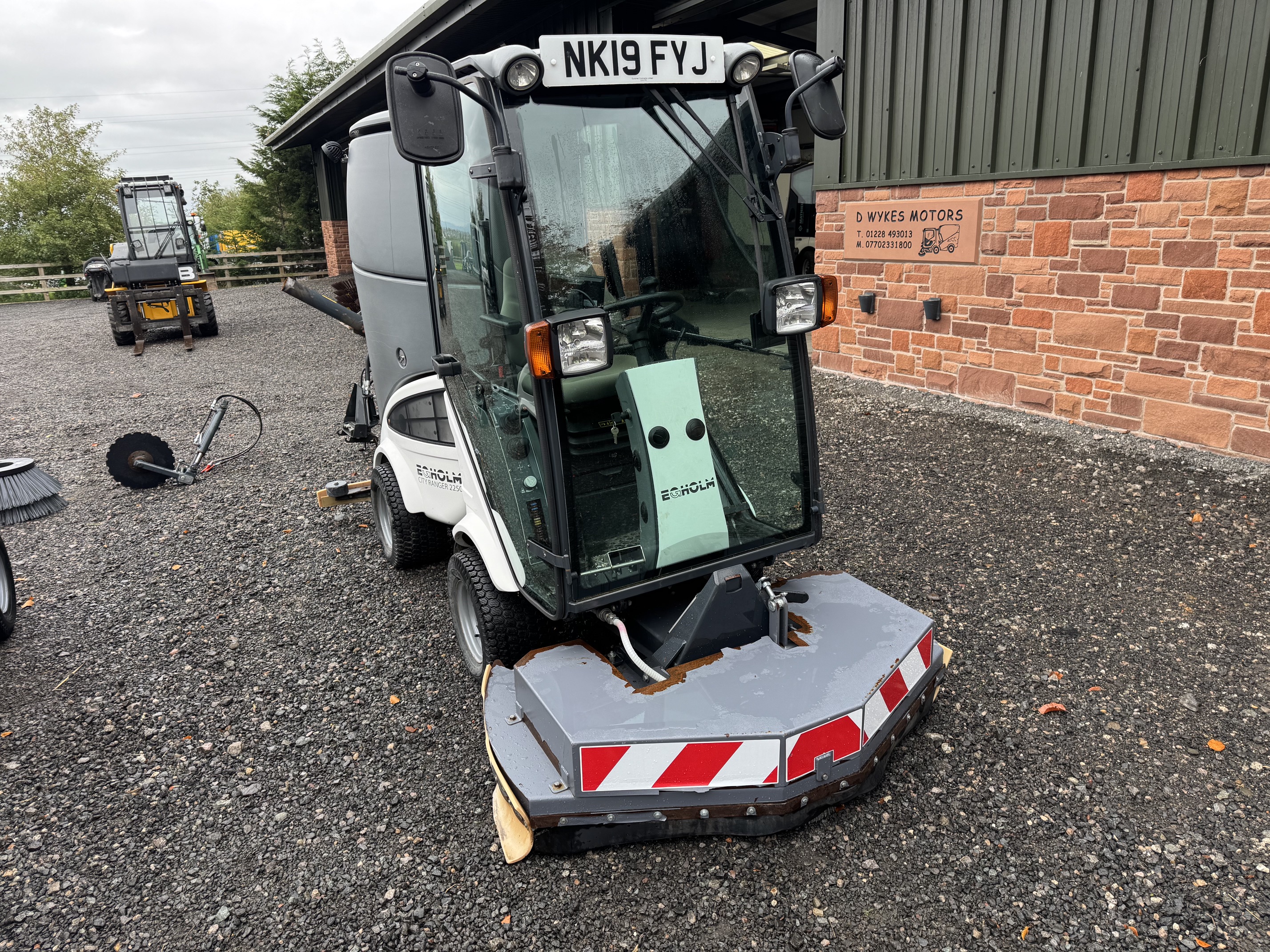 Nilfisk Egholm City Ranger 2250 - Various Attachments